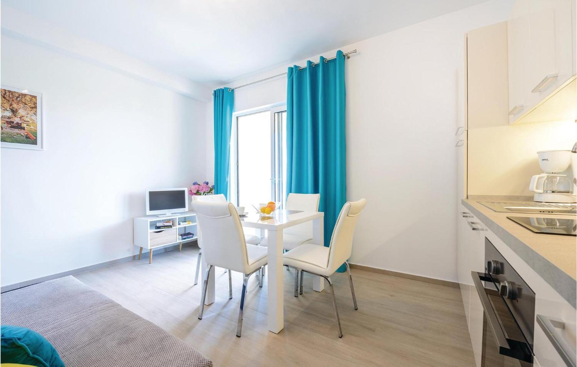 Awesome In With Wifi Leilighet Cavtat